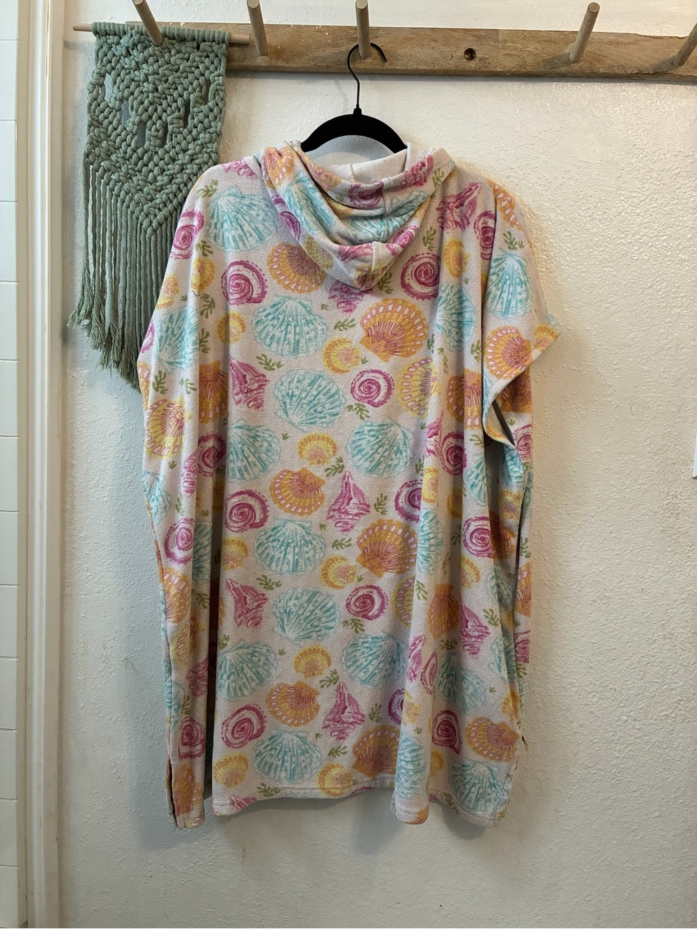 Women’s Throwzy Cover-up Robe - Picture 4 of 4